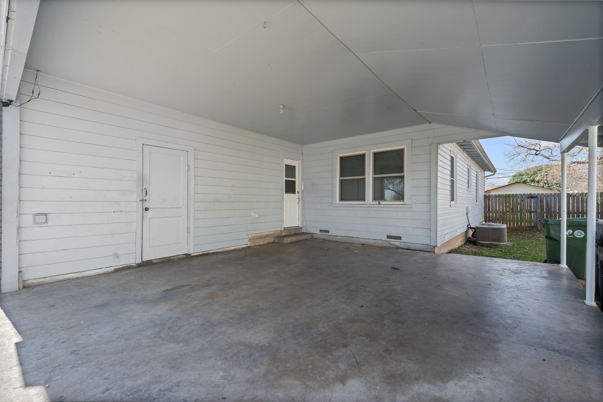 908 Lawrence Drive Waco TX 76710