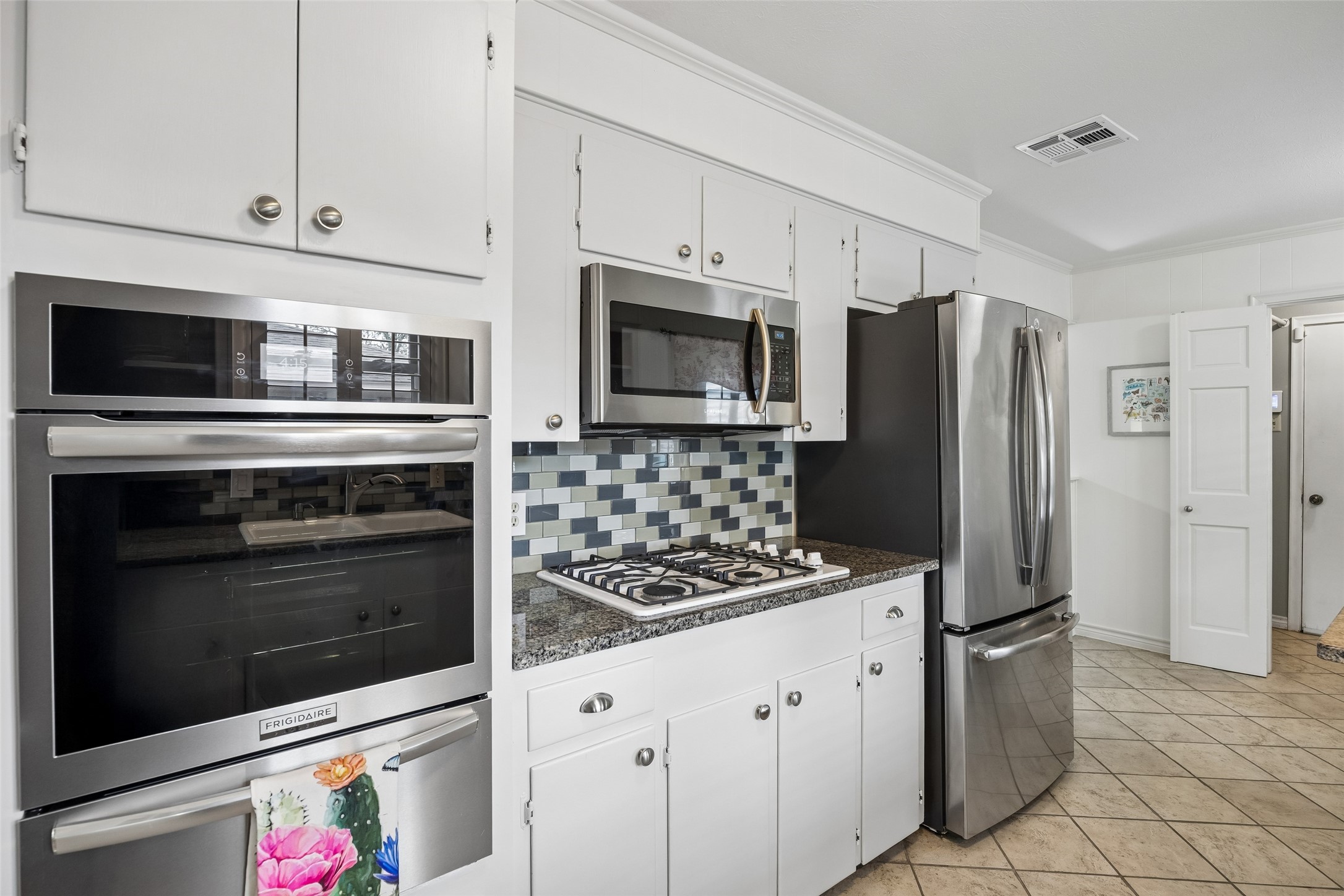 8446 Sweetwood Drive Dallas TX 75228