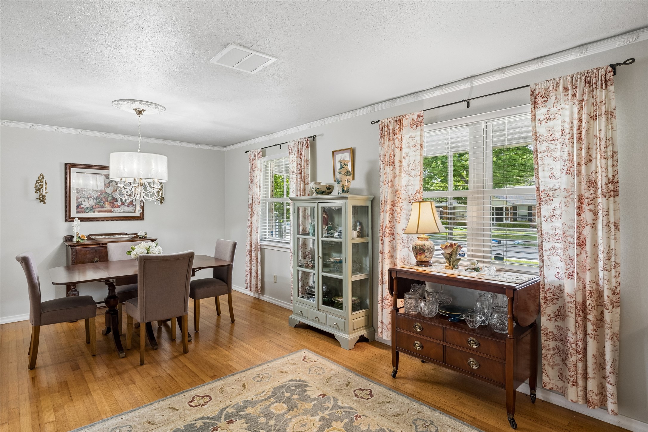 8446 Sweetwood Drive Dallas TX 75228
