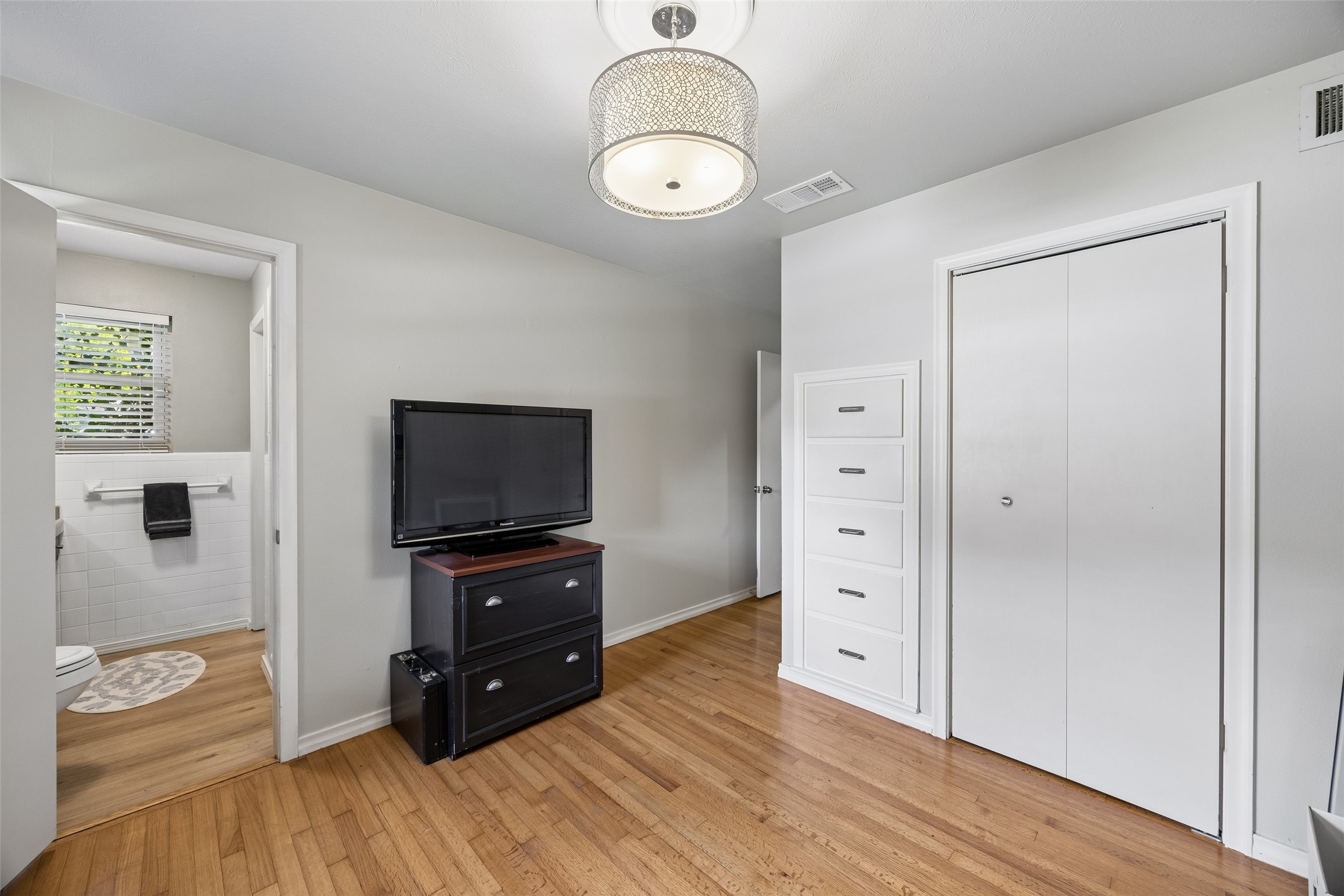 8446 Sweetwood Drive Dallas TX 75228