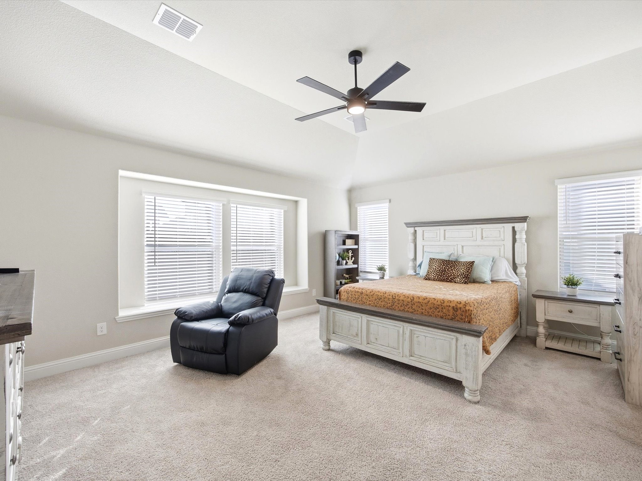 224 Comanche Trail Alvarado TX 76009