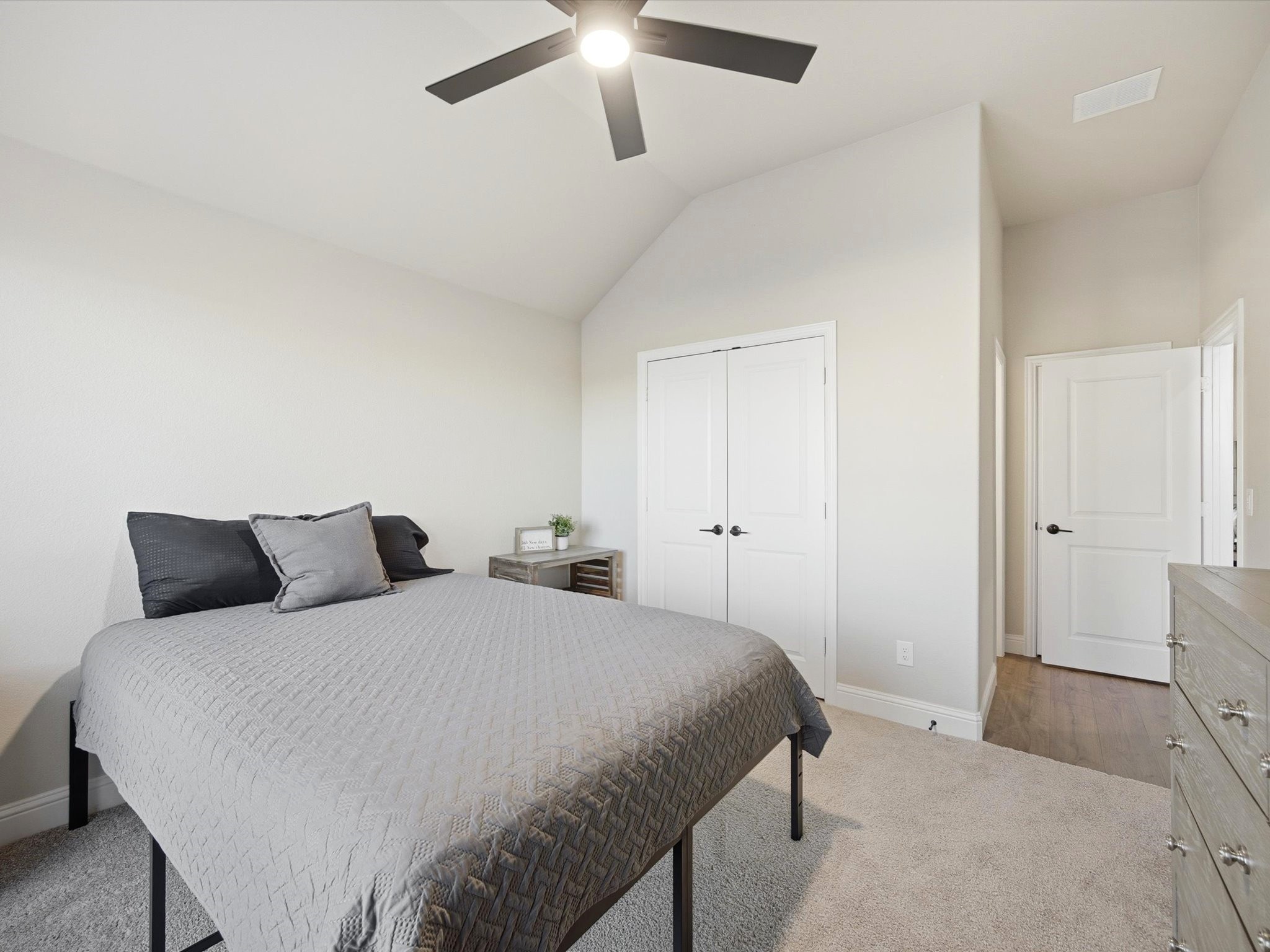 224 Comanche Trail Alvarado TX 76009