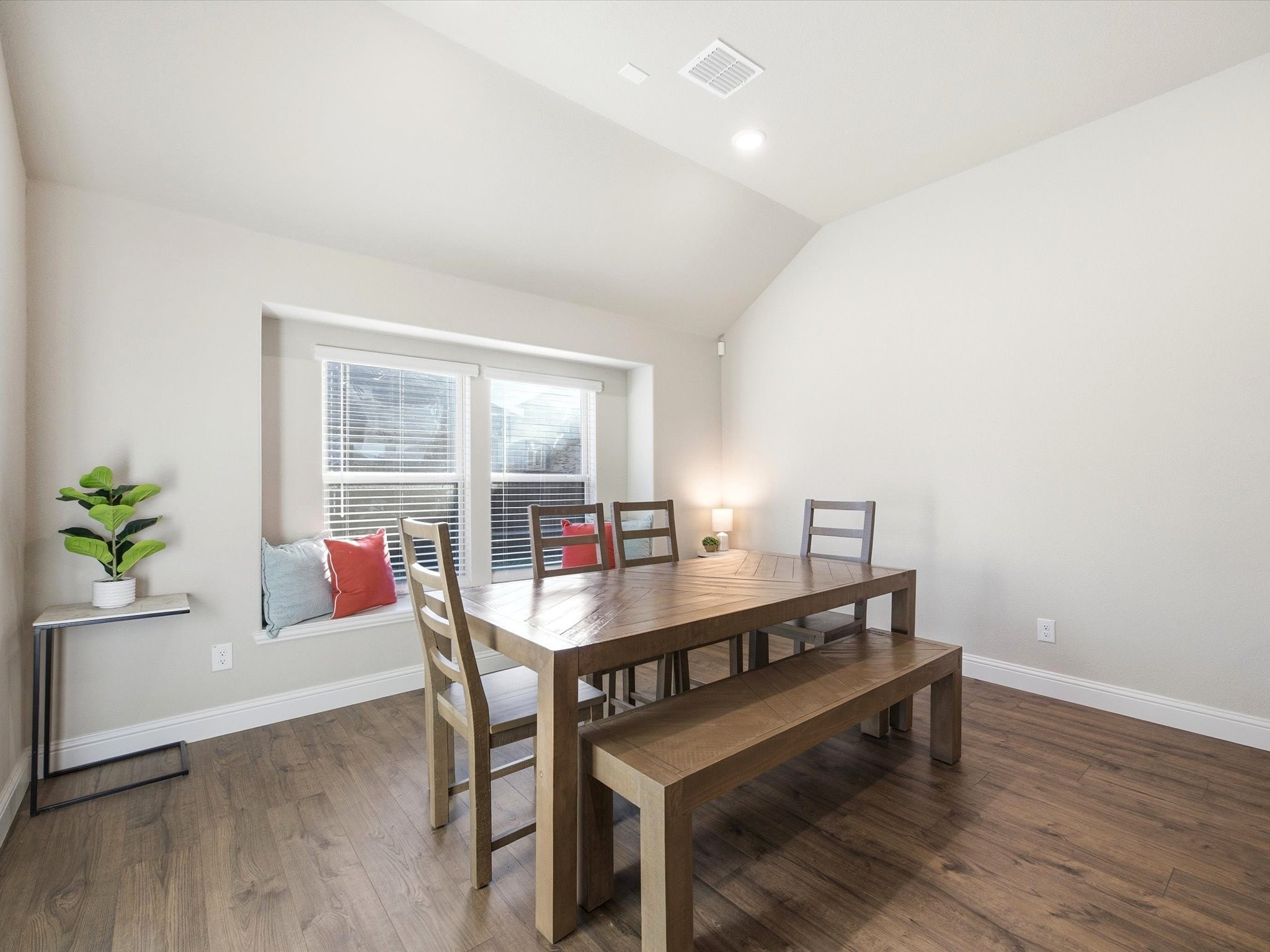 224 Comanche Trail Alvarado TX 76009