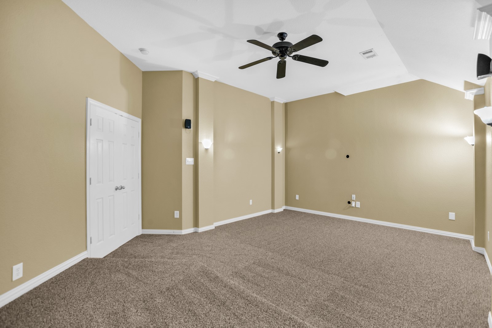 513 Mckinney Trail Fate TX 75087