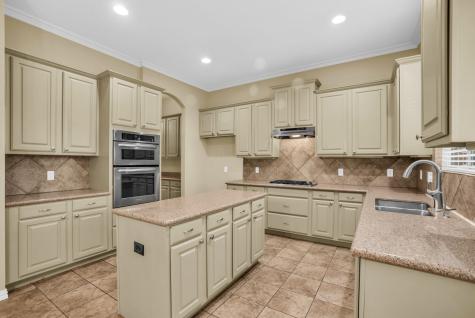 513 Mckinney Trail Fate TX 75087