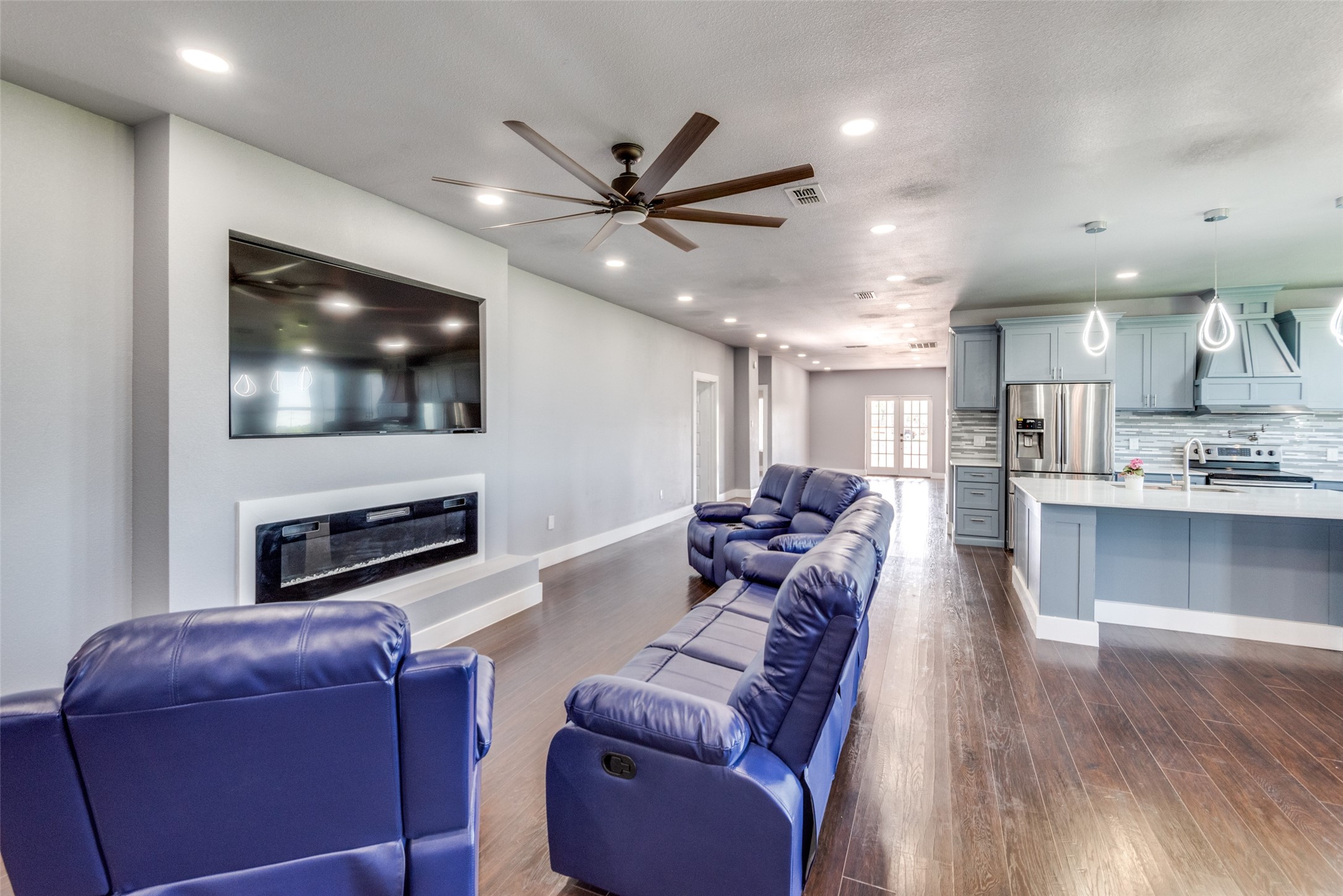 1005 Ovilla Road Waxahachie TX 75167