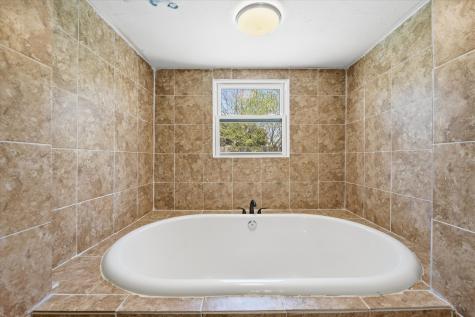 5413 Jerri Lane Haltom City TX 76117