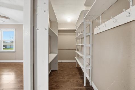 5413 Jerri Lane Haltom City TX 76117