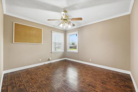 5413 Jerri Lane Haltom City TX 76117