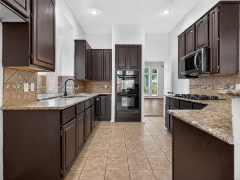 1728 Forest Glen Drive Flower Mound TX 75028