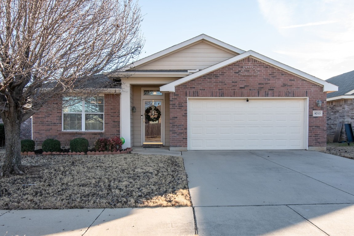 8213 Summer Stream Drive Fort Worth TX 76134