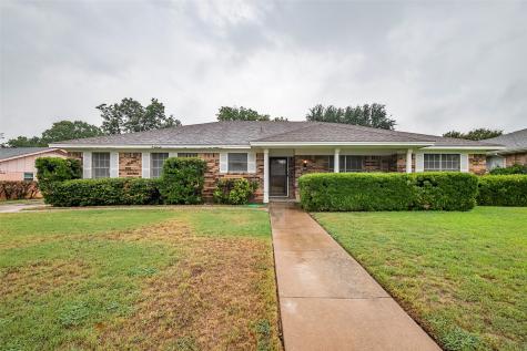 4313 Barcelona Drive Fort Worth TX 76133