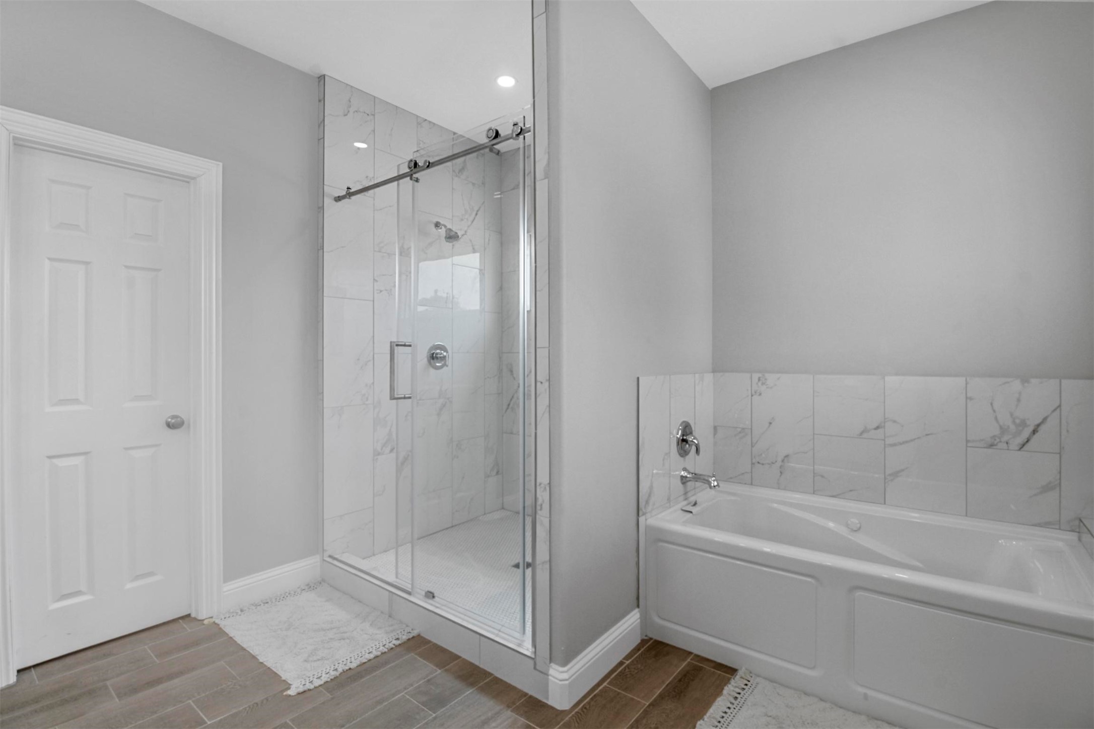 610 Parker Circle Garland TX 75040
