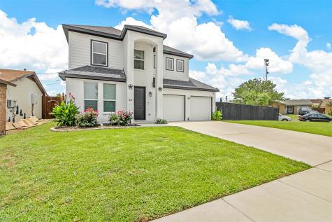 610 Parker Circle Garland TX 75040
