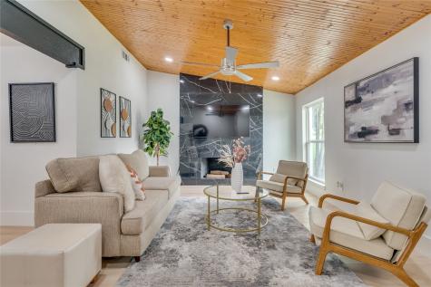 1701 Chesterfield Drive Carrollton TX 75007