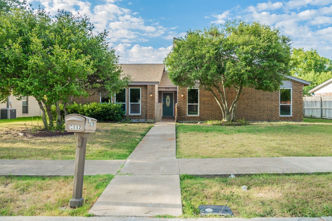2112 Linda Lane Richardson TX 75081