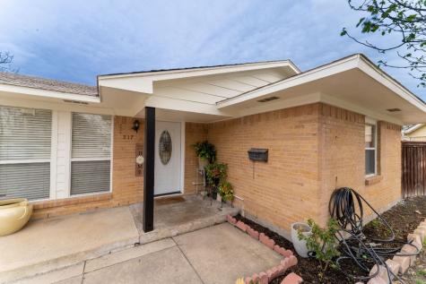517 Cumberland Circle Garland TX 75041