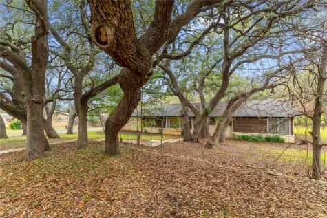 3904 Oakdale Drive Brownwood TX 76801