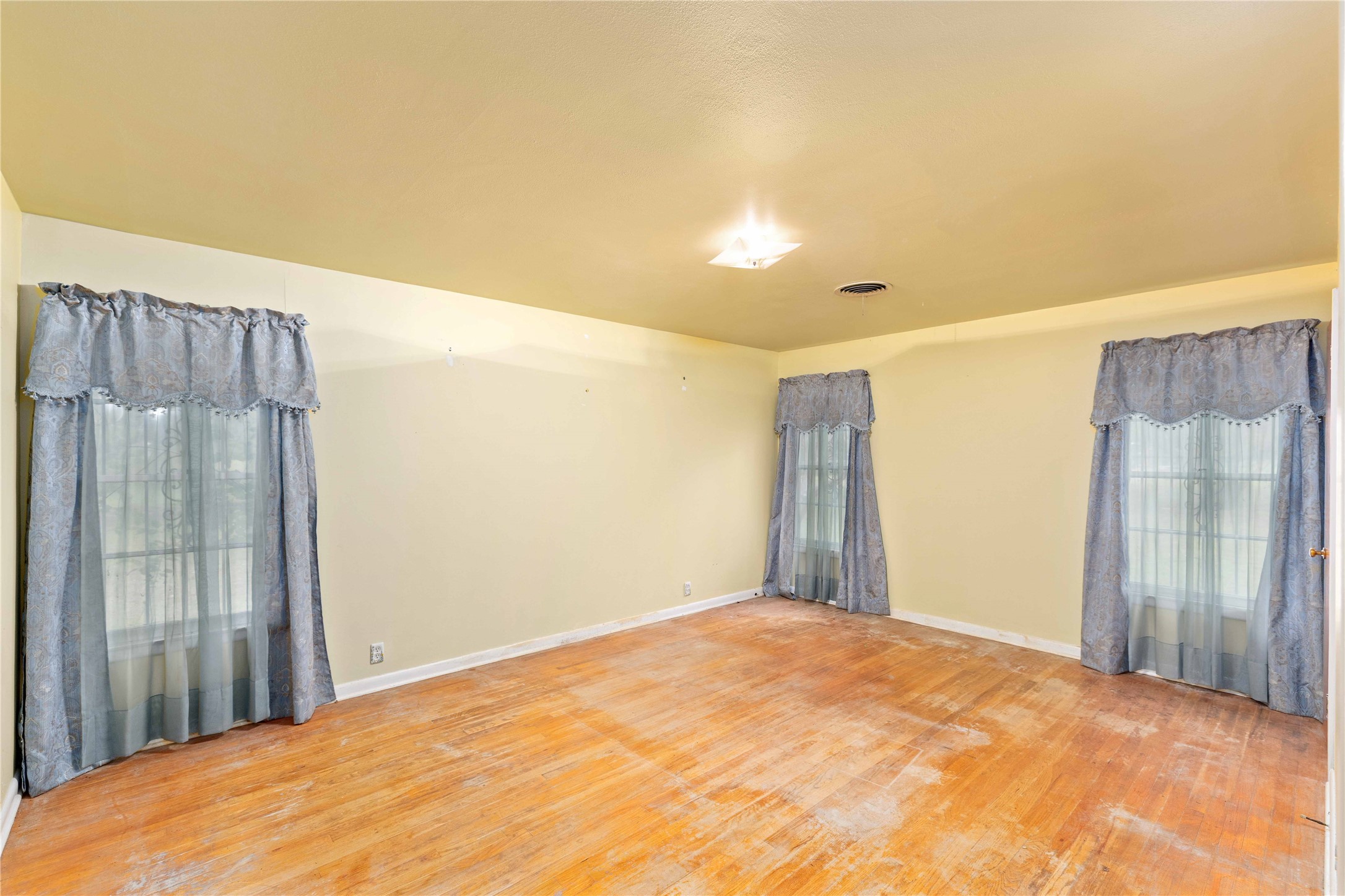 3904 Oakdale Drive Brownwood TX 76801
