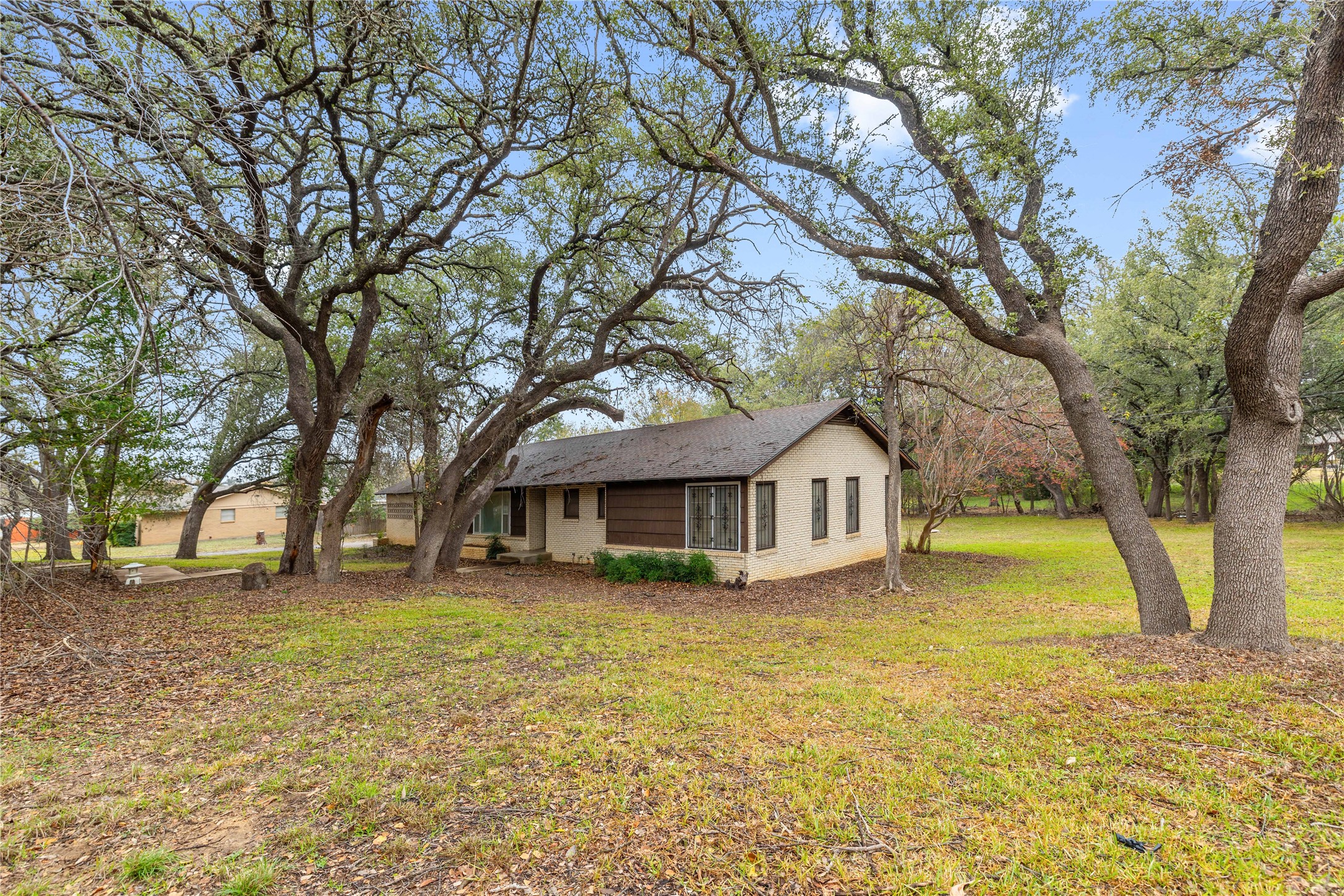 3904 Oakdale Drive Brownwood TX 76801