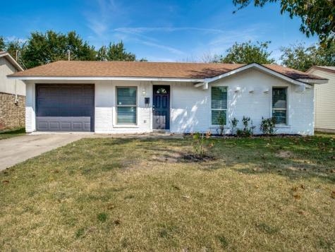 326 Oak Ridge Place Grand Prairie TX 75052