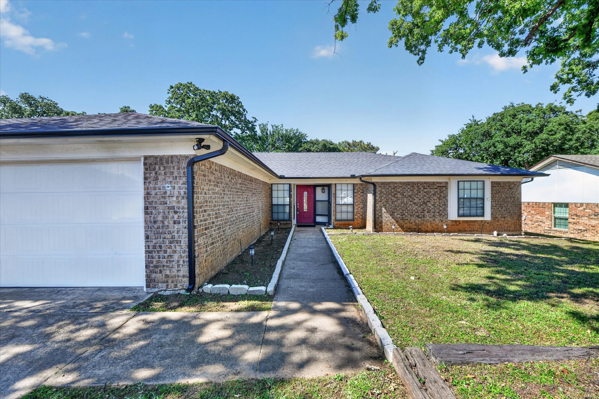 5619 Waterview Drive Arlington TX 76016