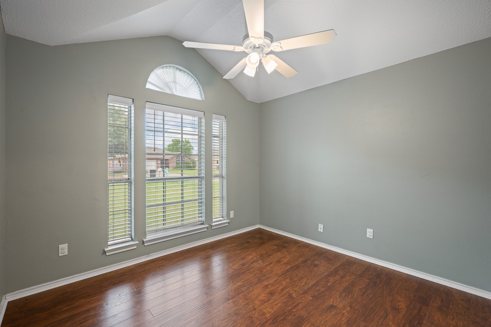 304 Odell Street Cleburne TX 76033