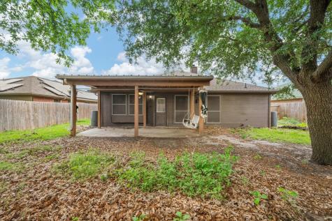 304 Odell Street Cleburne TX 76033