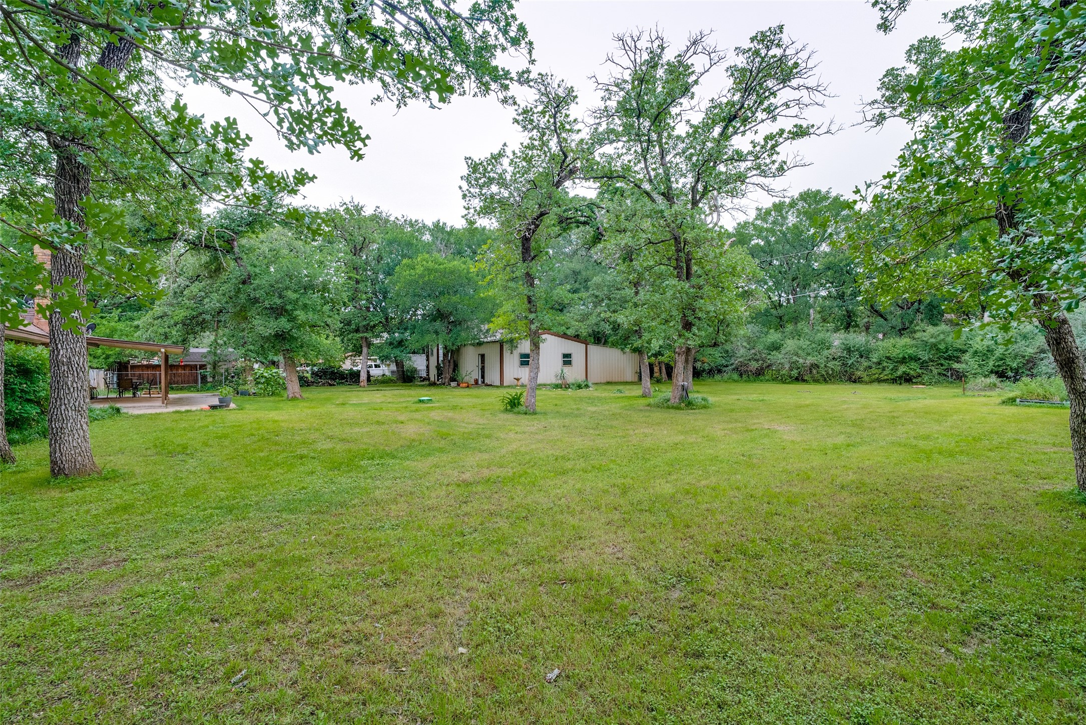 2009 Thousand Oaks Drive Burleson TX 76028
