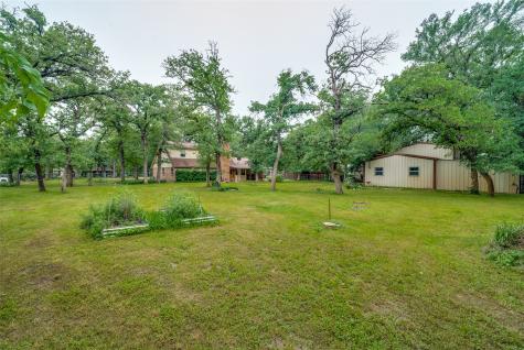2009 Thousand Oaks Drive Burleson TX 76028