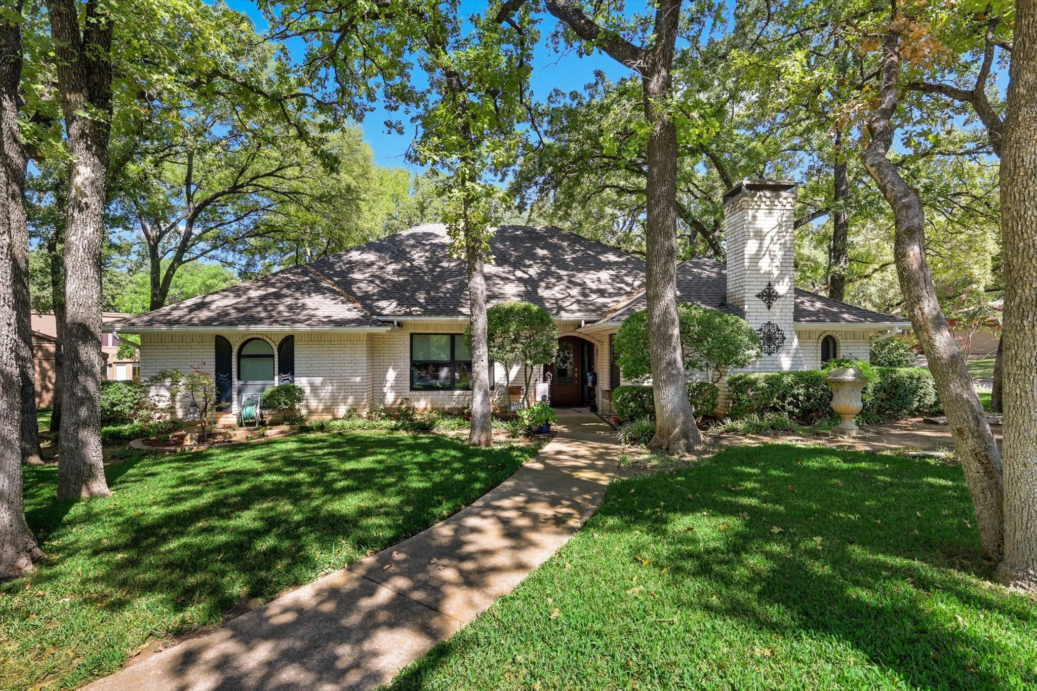2419 Villa Vera Drive Arlington TX 76017