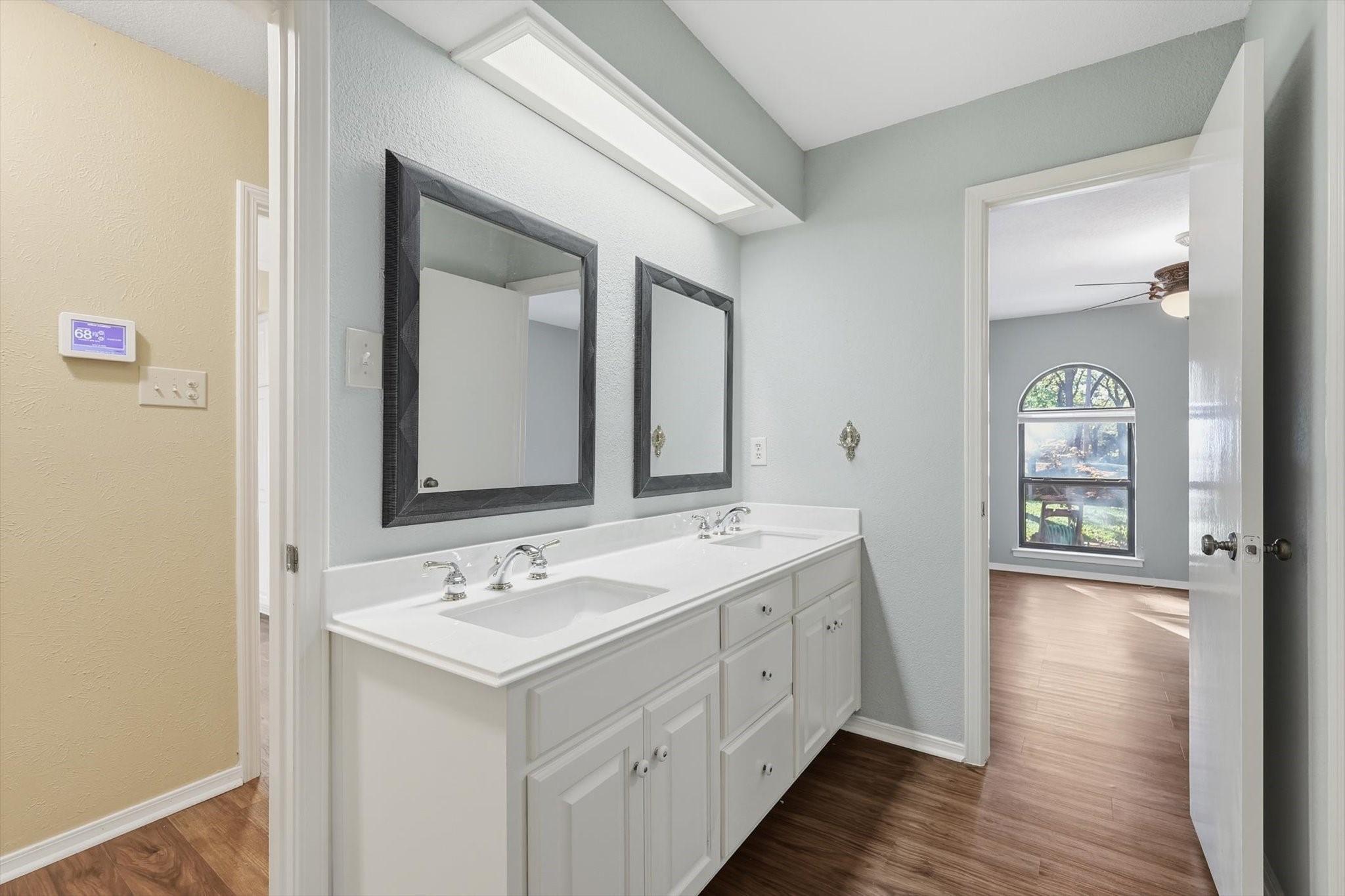 2419 Villa Vera Drive Arlington TX 76017