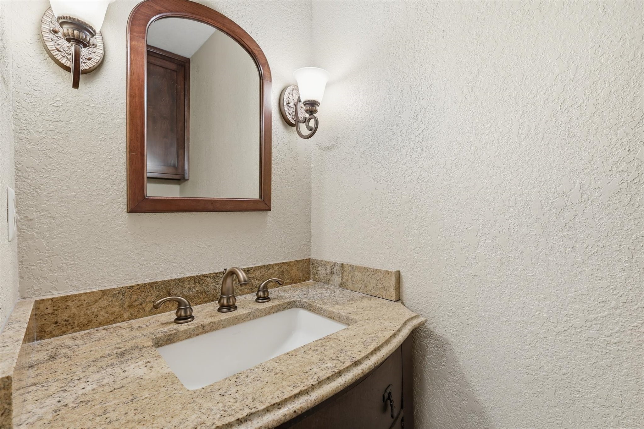 2419 Villa Vera Drive Arlington TX 76017