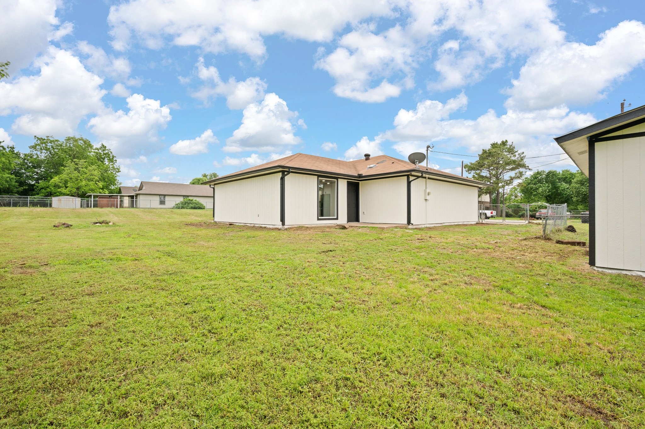221 Lipscomb Street Cleburne TX 76031