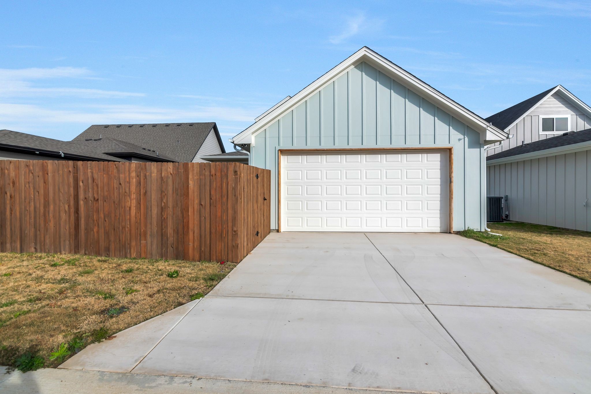 207 W 7th Street Justin TX 76247