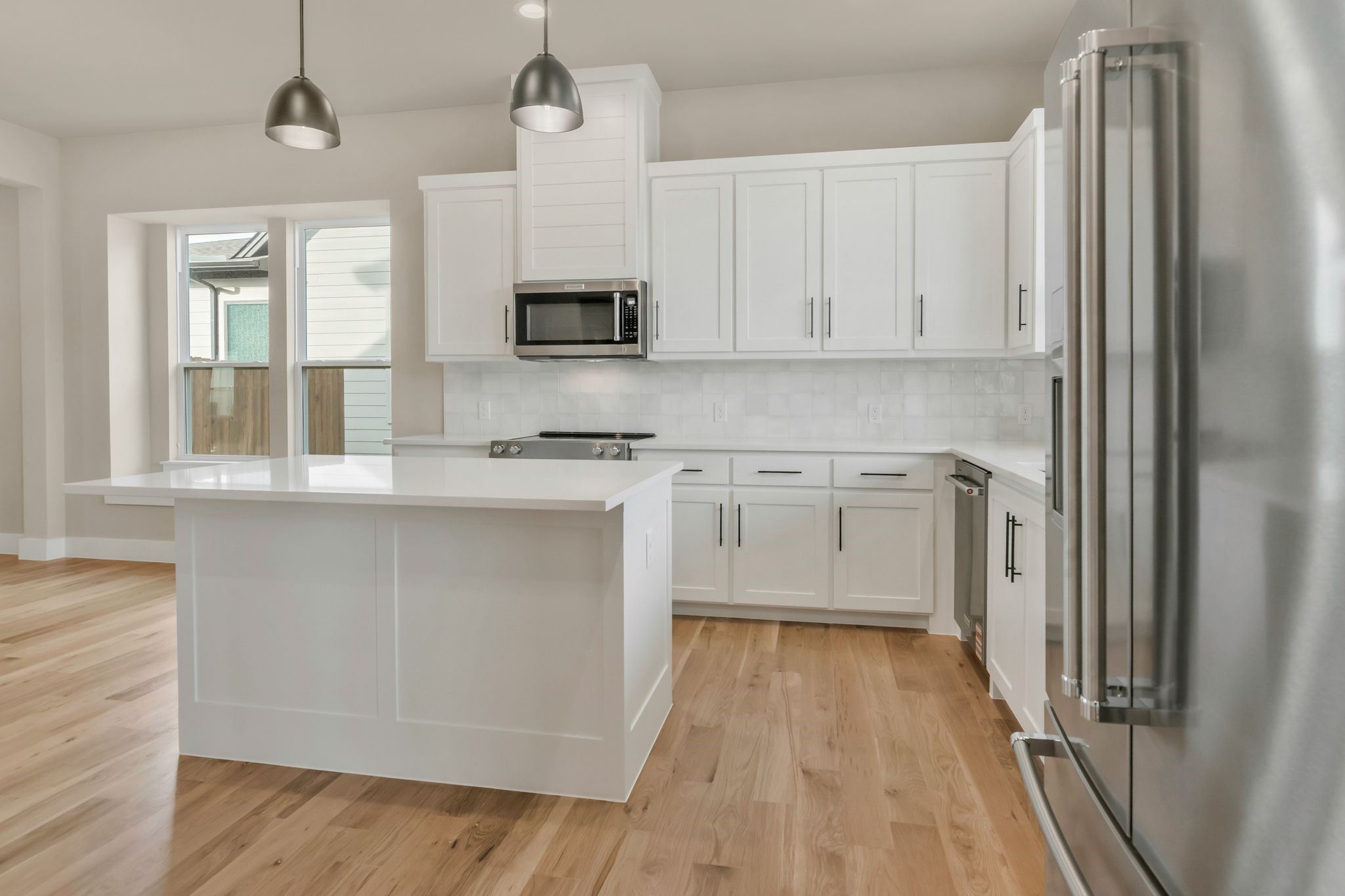 207 W 7th Street Justin TX 76247