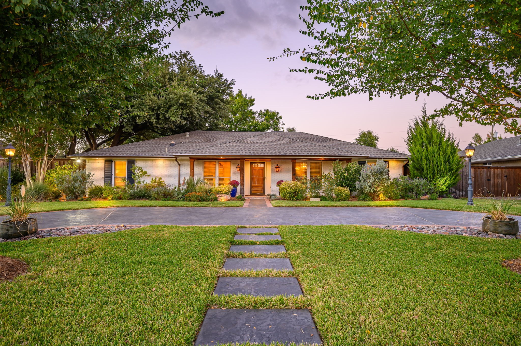 10149 Fieldfare Court Dallas TX 75229