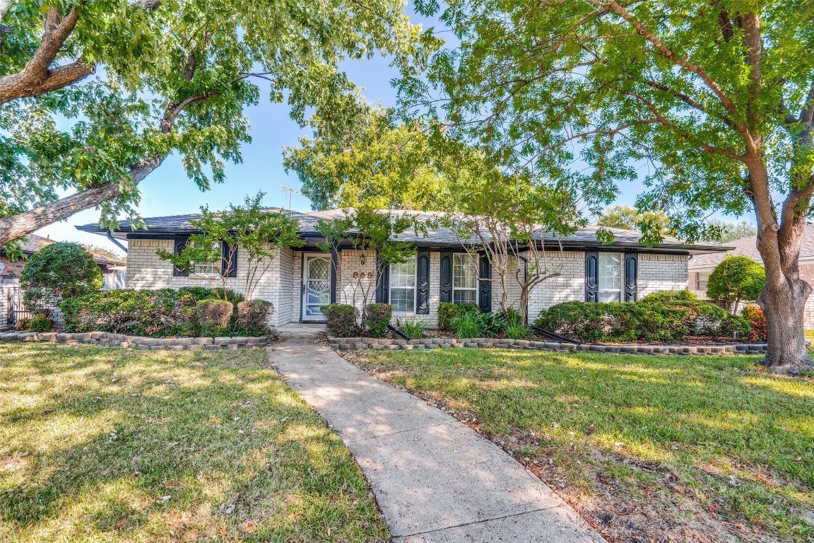 809 Lake Highlands Drive Allen TX 75002