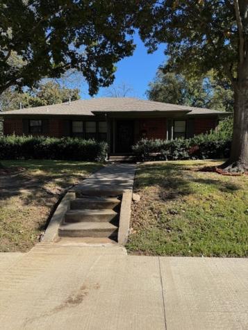 406 N Union Whitesboro TX 76273