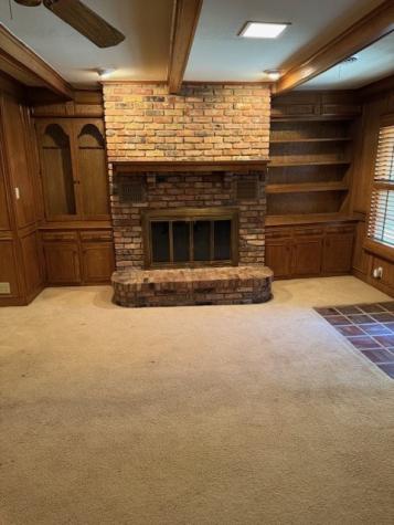 406 N Union Whitesboro TX 76273
