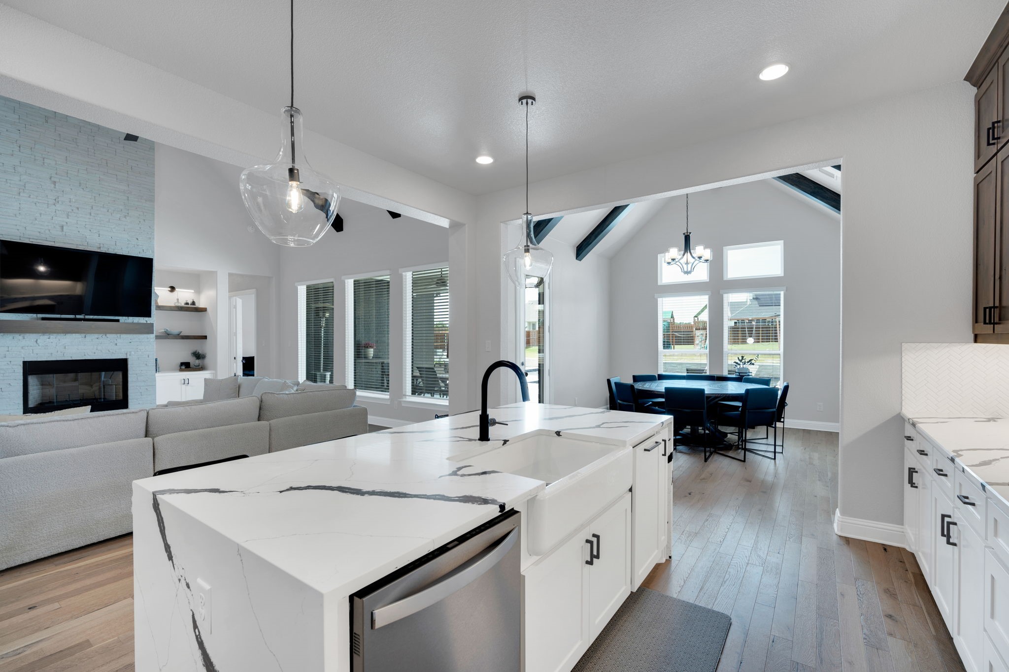 4621 Bonanza Drive Midlothian TX 76065