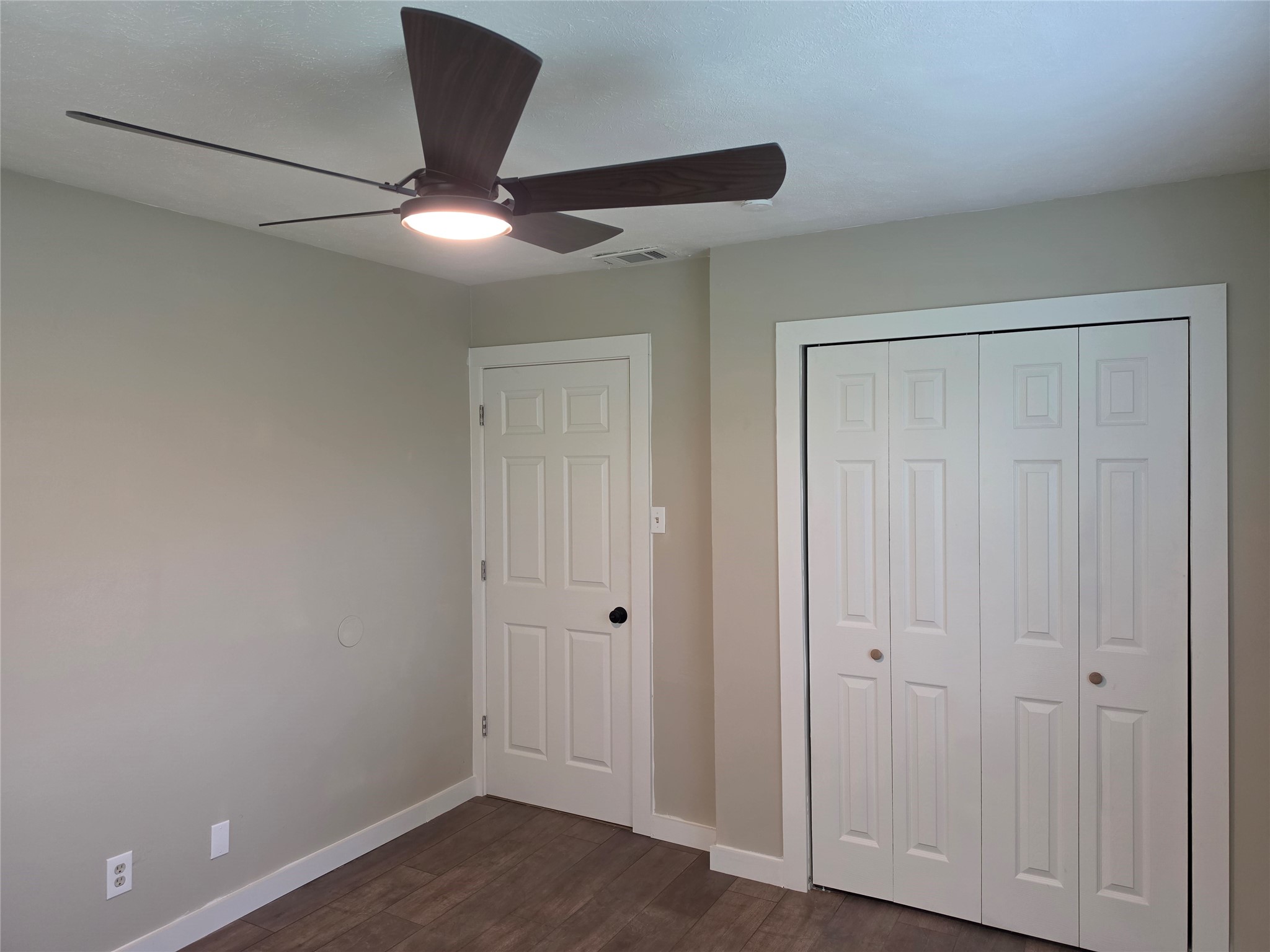 6227 Bowling Brook Drive Dallas TX 75241