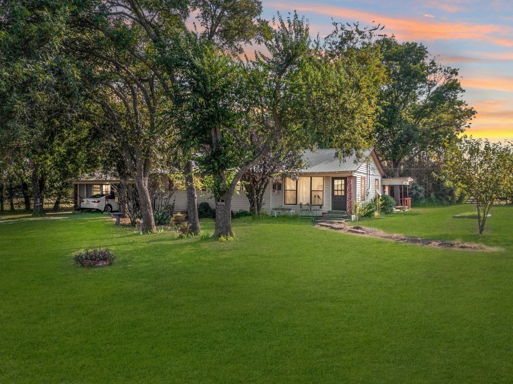 11968 Eastline Road Trenton TX 75490