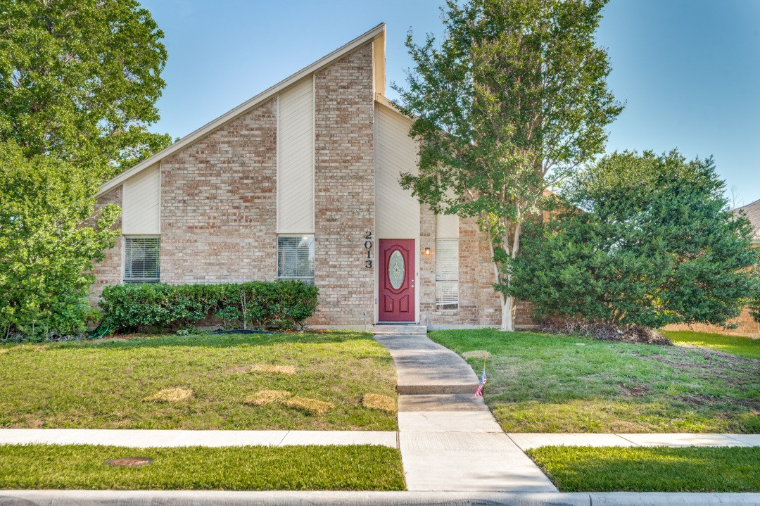 2013 Arles Lane Carrollton TX 75007