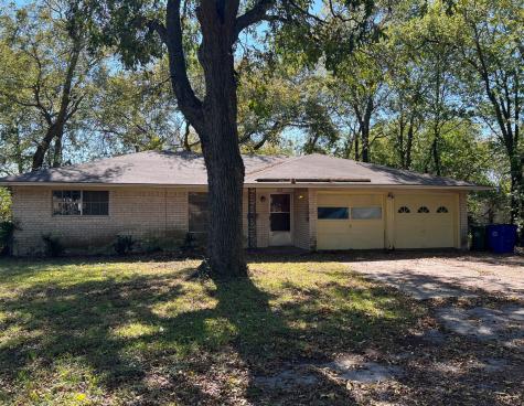 108 E South Street Whitesboro TX 76273