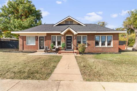 908 S Colorado Street Coleman TX 76834
