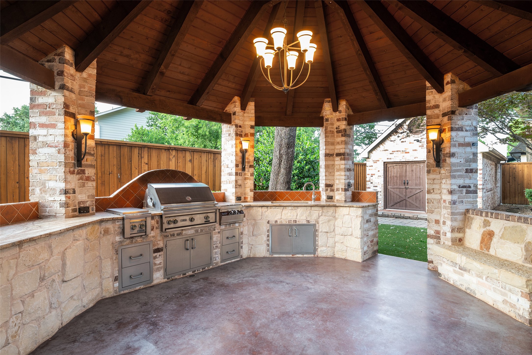 6139 Northaven Road Dallas TX 75230