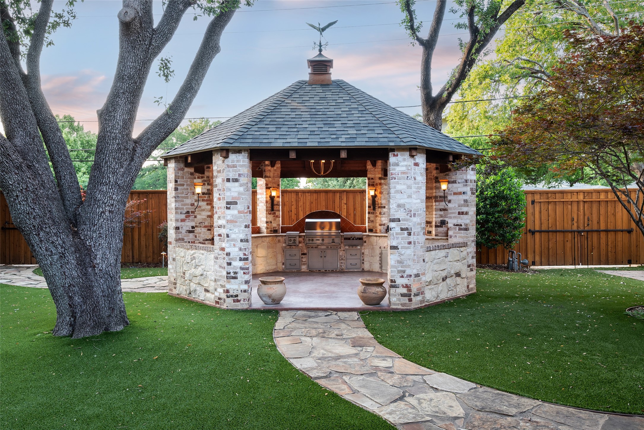 6139 Northaven Road Dallas TX 75230