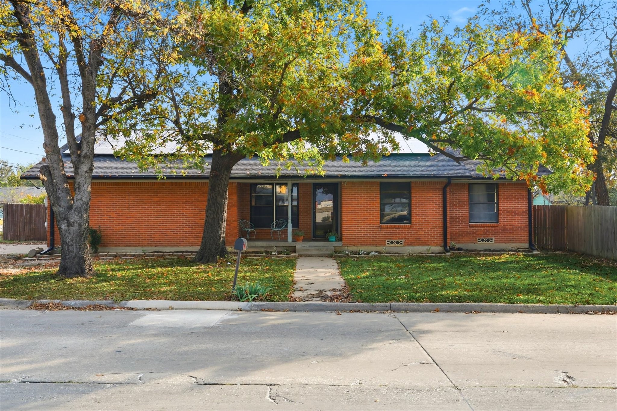 612 N 10th Street Sanger TX 76266
