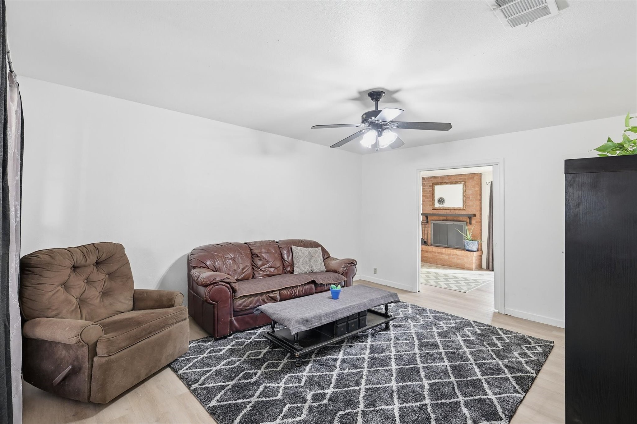 612 N 10th Street Sanger TX 76266
